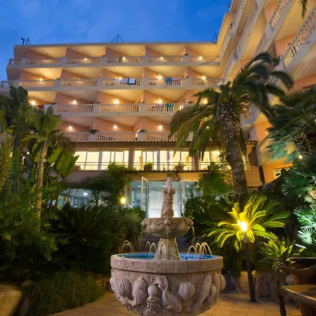 Alba Seleqtta Otel Lloret de Mar