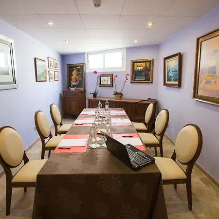 Otel Alba Seleqtta Lloret de Mar