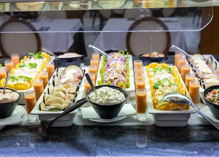 Alba Seleqtta Отель 4*