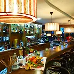 Alba Seleqtta Hotel 4*