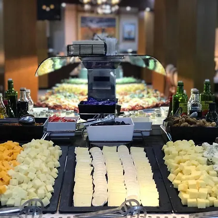 Alba Seleqtta Hotel Lloret de Mar