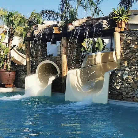Alba Seleqtta Hotel 4*