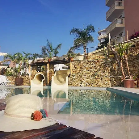 Alba Seleqtta Hotel