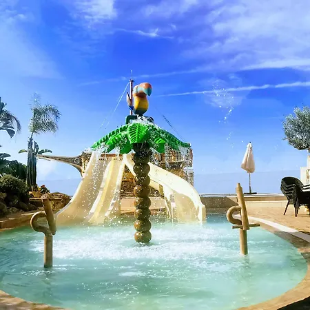 Alba Seleqtta Hotel 4*