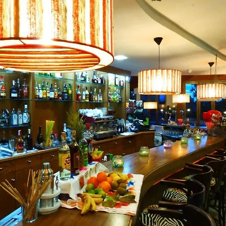Alba Seleqtta Hotel 4*