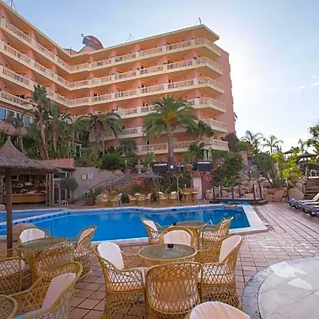 Hotel Alba Seleqtta