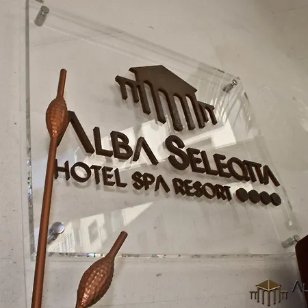 Alba Seleqtta Hotel