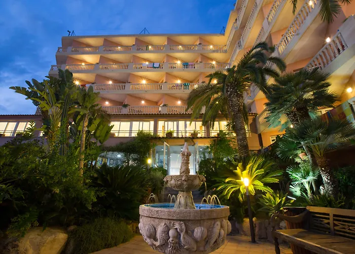 Alba Seleqtta Hotel Lloret de Mar