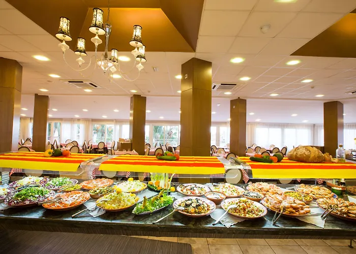 Hotel Alba Seleqtta 4*